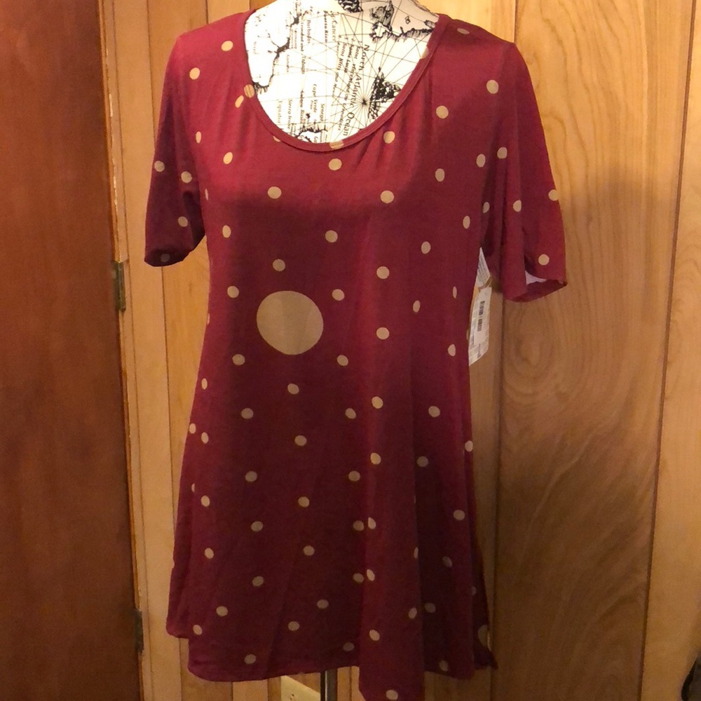 NWT Lularoe Perfect Tee Large Burgundy Polka Dots